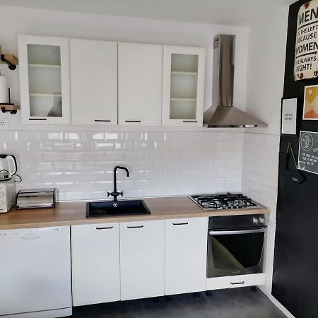 Apartment Luka Тучепи Экстерьер фото