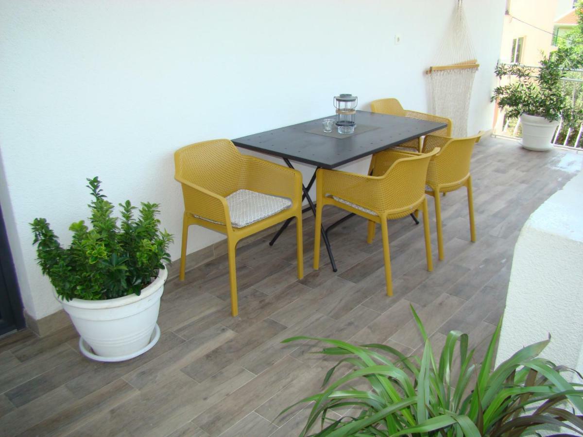 Apartment Luka Тучепи Экстерьер фото